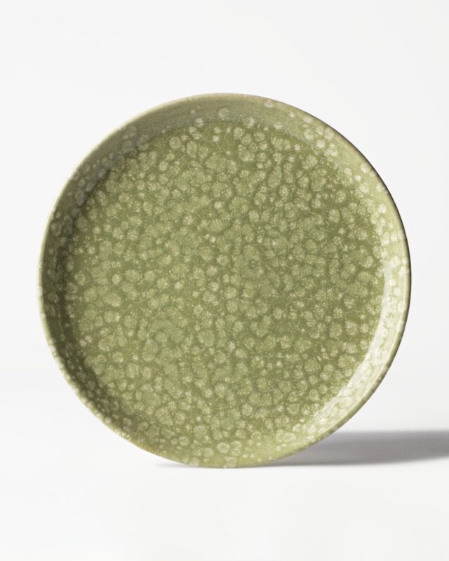 kaarsenplateau ⌀26x5cm Zwier keramiek spikkel groen van HEMA