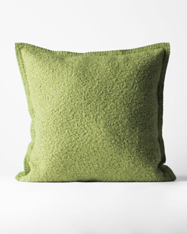 kussenhoes 50x50cm boucle groen van HEMA